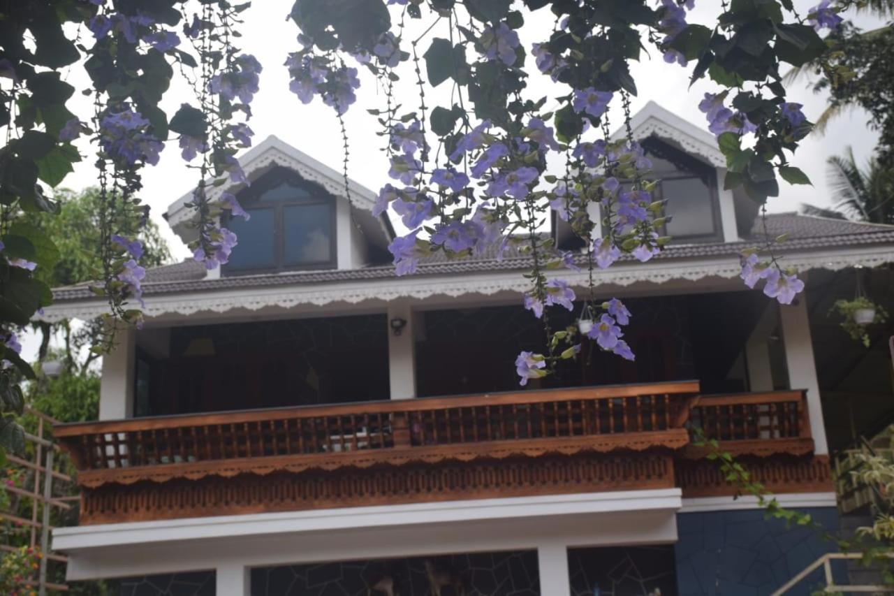 טקאדי Dean Dale Cottages מראה חיצוני תמונה