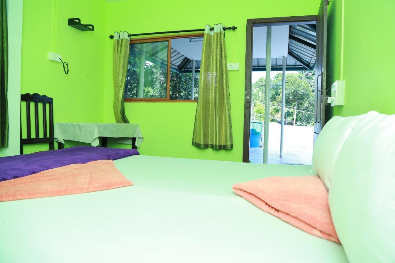 טקאדי Dean Dale Cottages מראה חיצוני תמונה