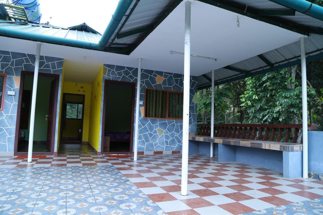 טקאדי Dean Dale Cottages מראה חיצוני תמונה