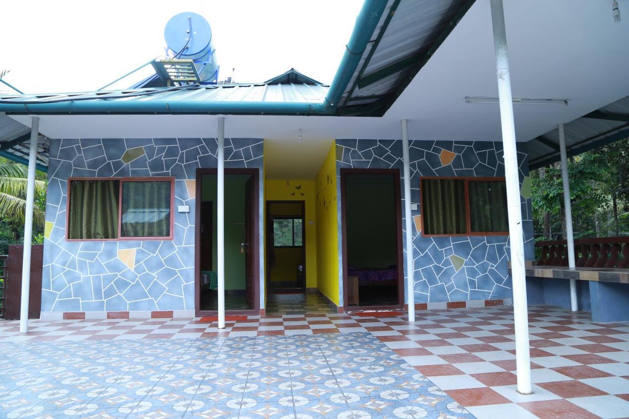 טקאדי Dean Dale Cottages מראה חיצוני תמונה